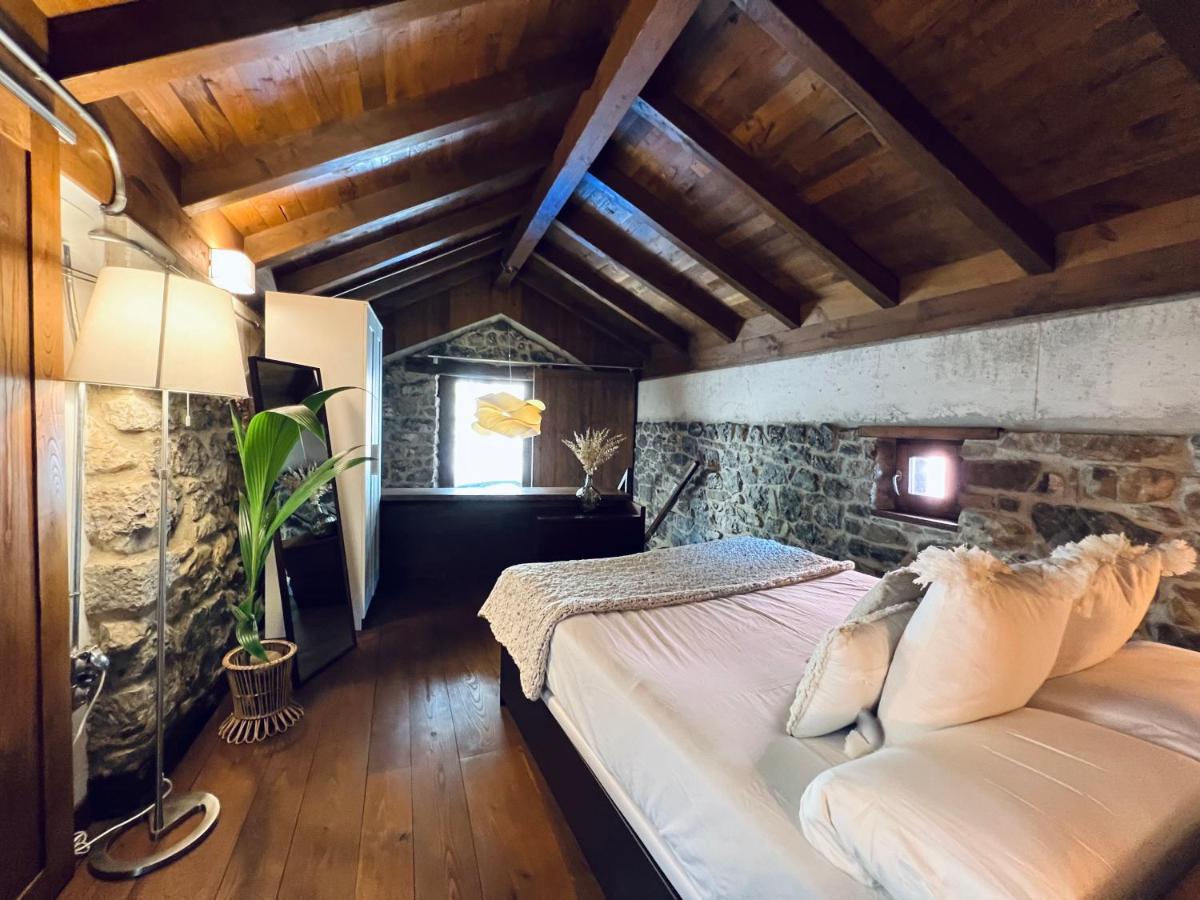 Apartamentos Rurales El Lleron Caso Luaran gambar