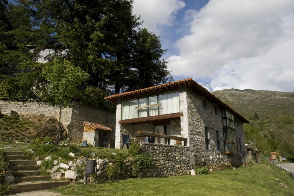 Apartamentos Rurales El Lleron Caso Luaran gambar