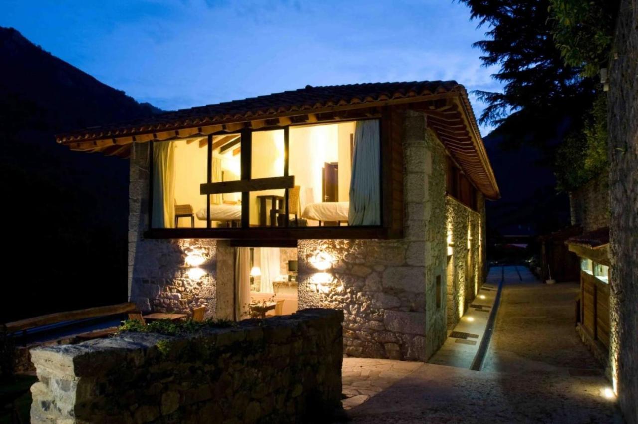 Apartamentos Rurales El Lleron Caso Luaran gambar